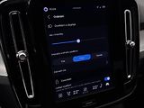 Volvo XC40 B4 DARK PLUS CZ 1.maj - náhled 39