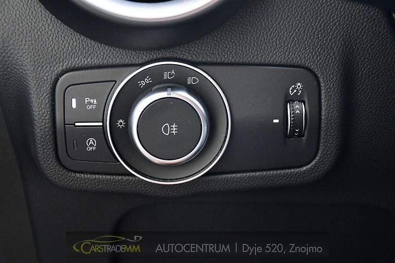 Alfa Romeo Stelvio 2.2 JTDm 154kW  Veloce - fotka 27 z 49