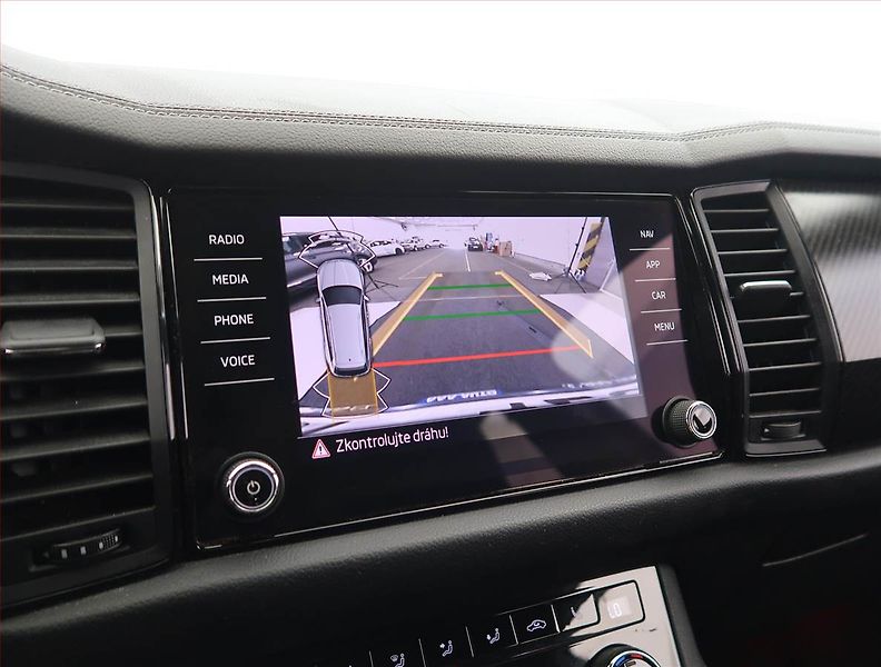 Škoda Kodiaq (2022) Sportline 1.5 TSI, digi klima - fotka 25 z 26