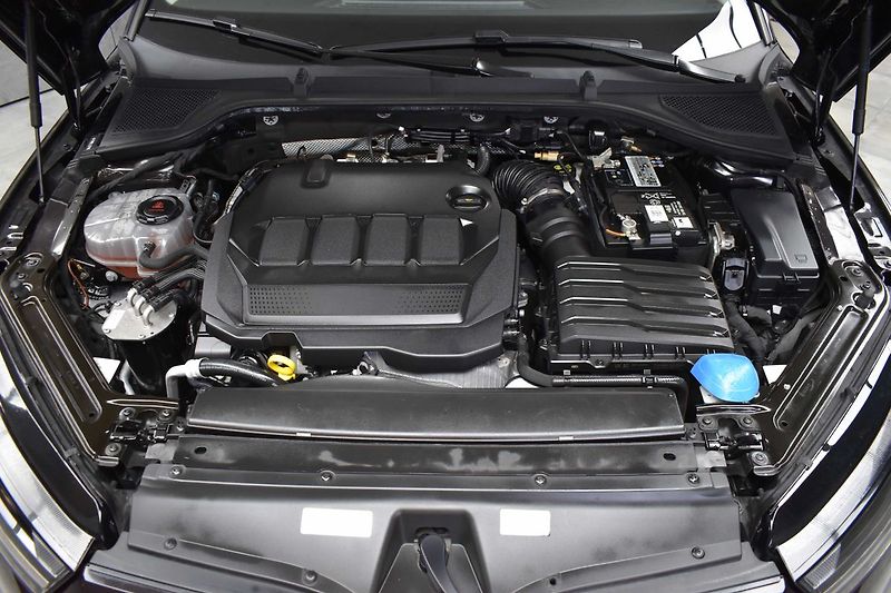 Škoda Octavia 2.0TDI 110kW REZERVACE - fotka 33 z 39