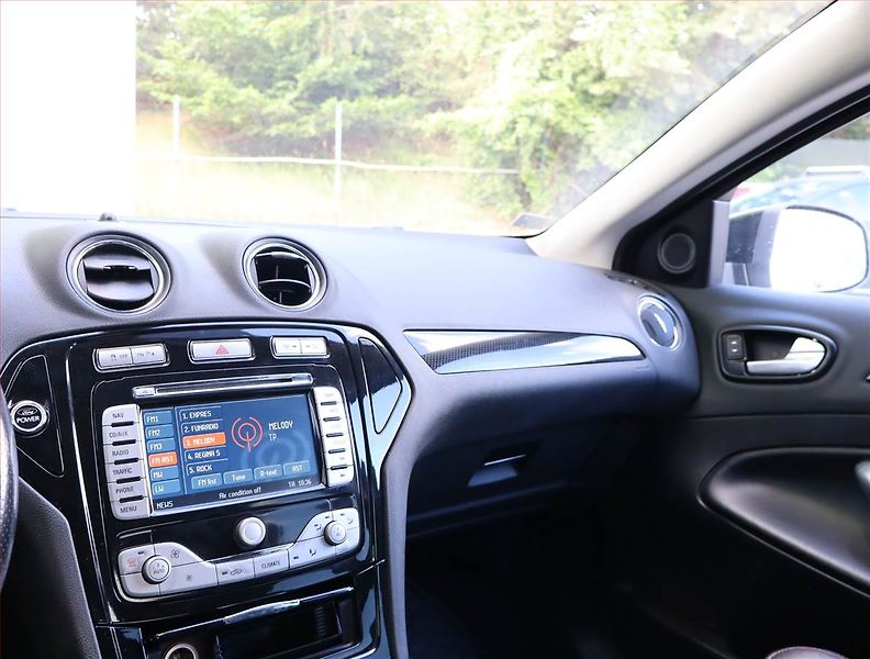 Ford Mondeo (2009) 2.2 TDCI, po STK - fotka 8 z 15