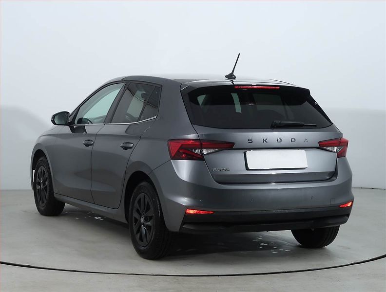 Škoda Fabia (2024) Top Selection 1.0 TSI - fotka 4 z 19