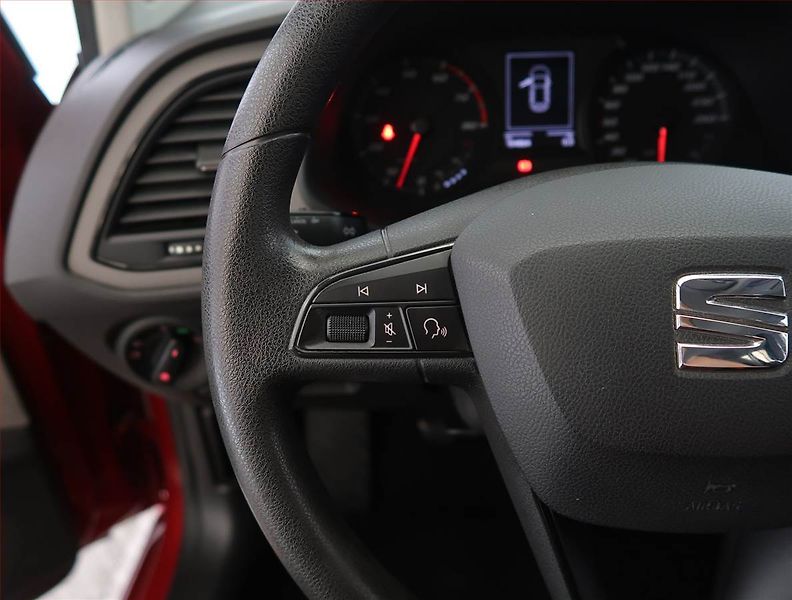 Seat Leon (2018) 1.2 TSI, ČR,1.maj, Serv.kniha - fotka 15 z 18