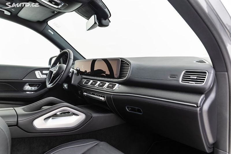 Mercedes-Benz GLE 450d*AMG*Premium*nez.topení - fotka 14 z 40