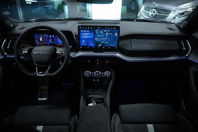 Škoda Kodiaq (2026) SPORTLINE NEZÁVISLÉ 142KW 4X4 - fotka 46 z 47