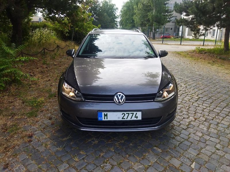 Volkswagen Golf (2016) VII. 1.2 TSI / 81 kW, GPS, - fotka 7 z 36