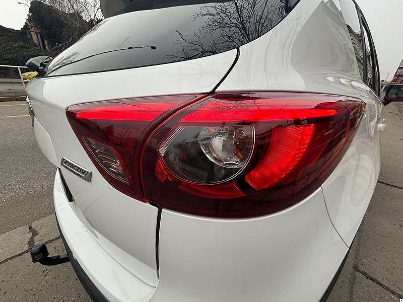Mazda CX-5 2.2D/2017/MAN6,4X4-ZÁRUKA12-36 - fotka 52 z 54