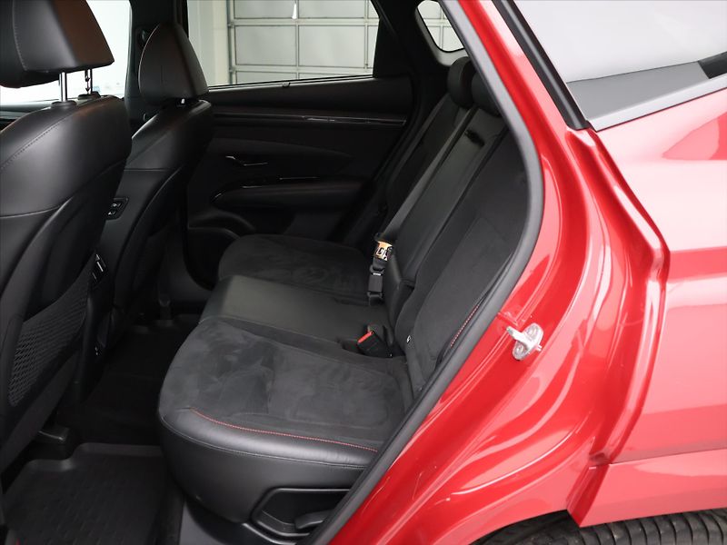 Hyundai Tucson 1,6 T-GDI 110kW CZ N-Line - fotka 15 z 37