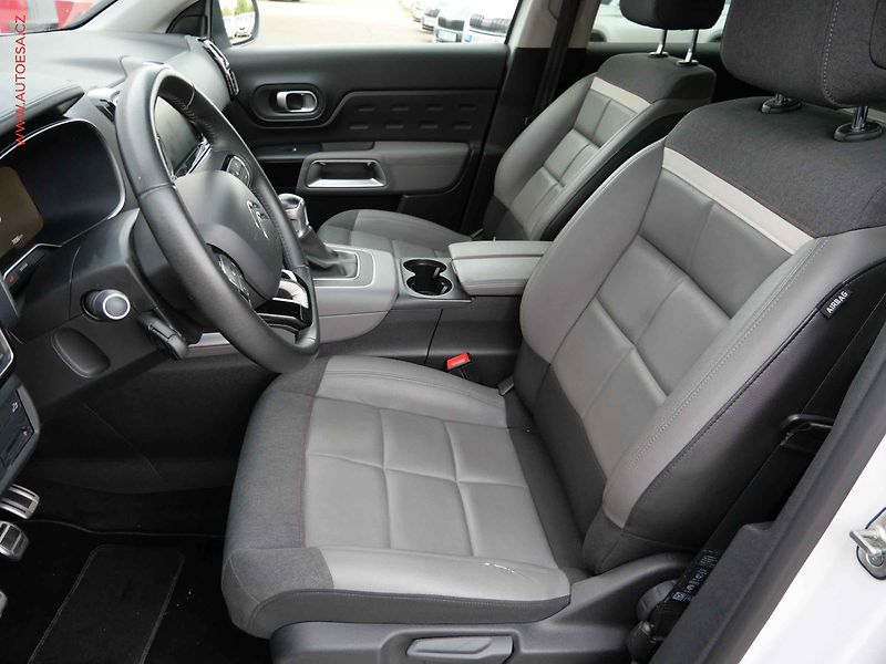 Citroën C5 Aircross (2020) 1.5 HDi, LED, navi - fotka 9 z 24