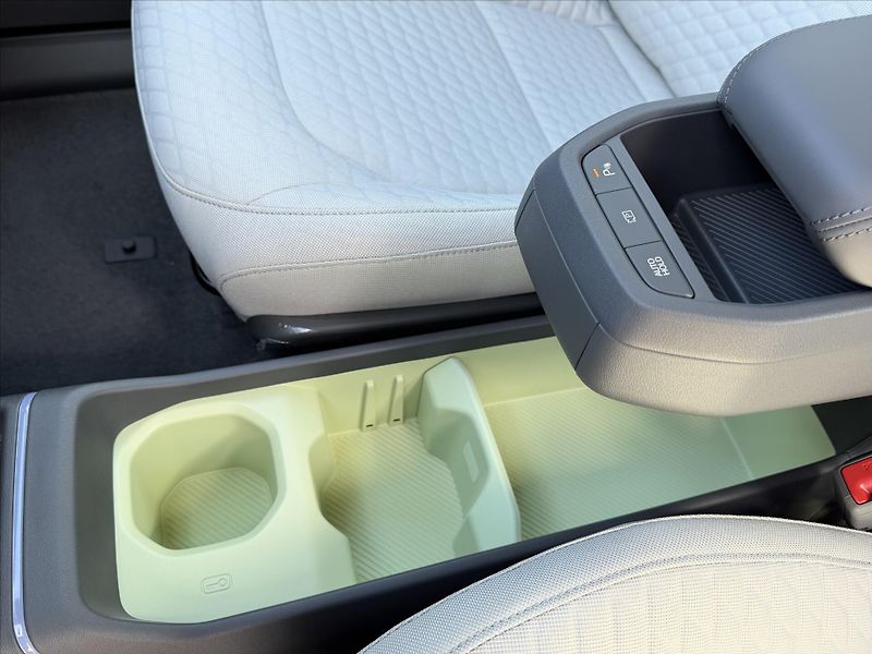 Kia EV2 Earth 42,2kWh, Biege, Earth, H - fotka 10 z 14
