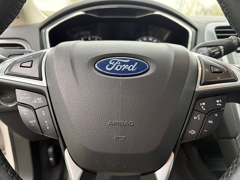 Ford Mondeo TITANIUM CZ AUT. TOP VÝBAVA ZÁ - fotka 19 z 26