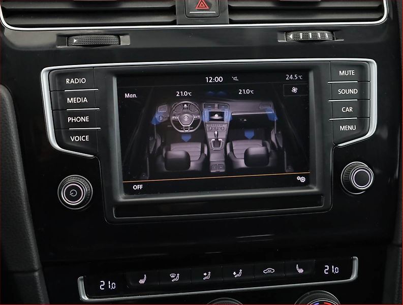 Volkswagen Golf (2015) Highline 1.4 TSI, Automat, ČR - fotka 14 z 17