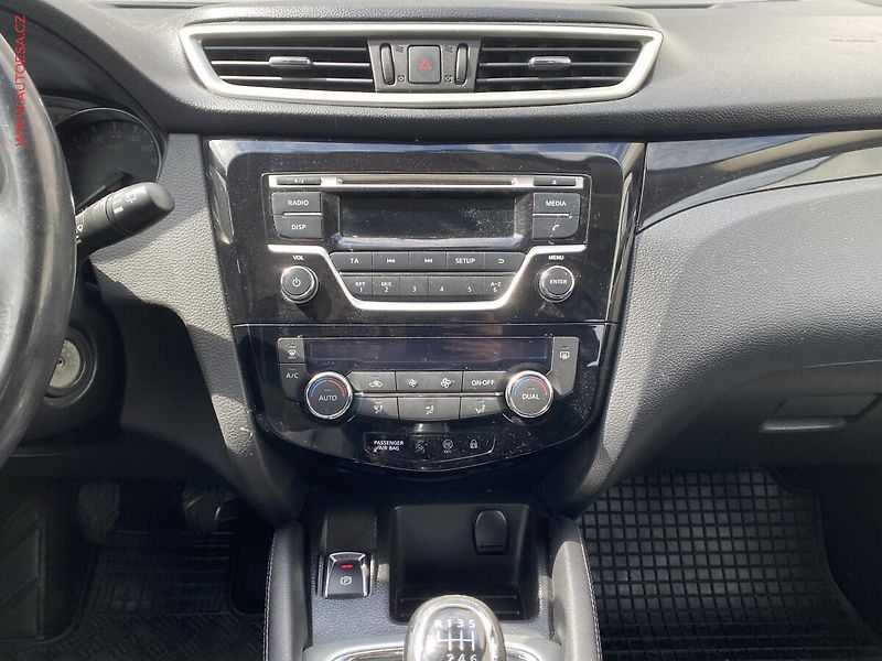 Nissan Qashqai (2017) 1.5dCi, AAC, tempo - fotka 12 z 14