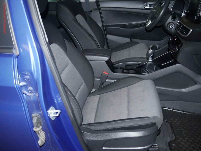 Hyundai Tucson (2019) 1.6 T-GDi 4x4, 1.maj,ČR - fotka 12 z 22