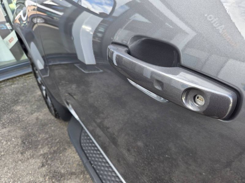 Volkswagen Amarok (2026) 3.0 TDI V6 DARK BLACK - fotka 9 z 45