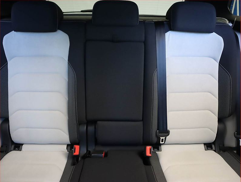 Volkswagen Tiguan (2019) 1.5 TSI - fotka 10 z 23