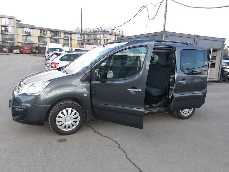 Citroën Berlingo 1,6HDi MULTISPACE 1.MAJITEL !! - fotka 7 z 32