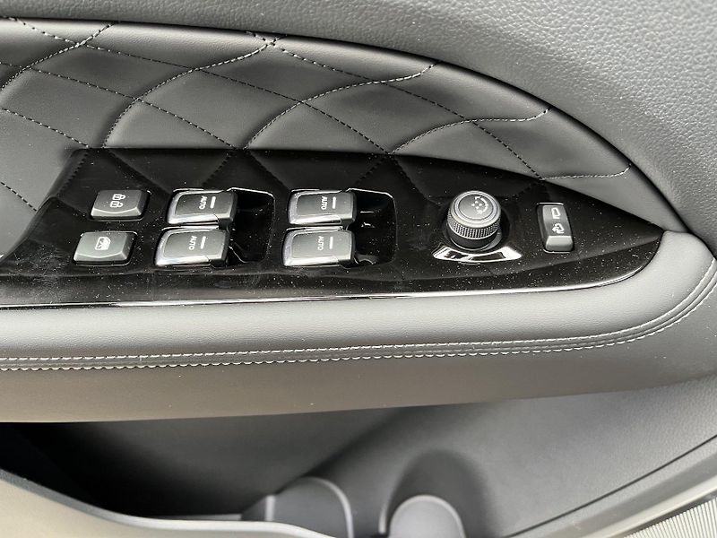 KGM Rexton (2026) 2.2 e-XDI Premium, 4x4, 7 míst - fotka 9 z 15