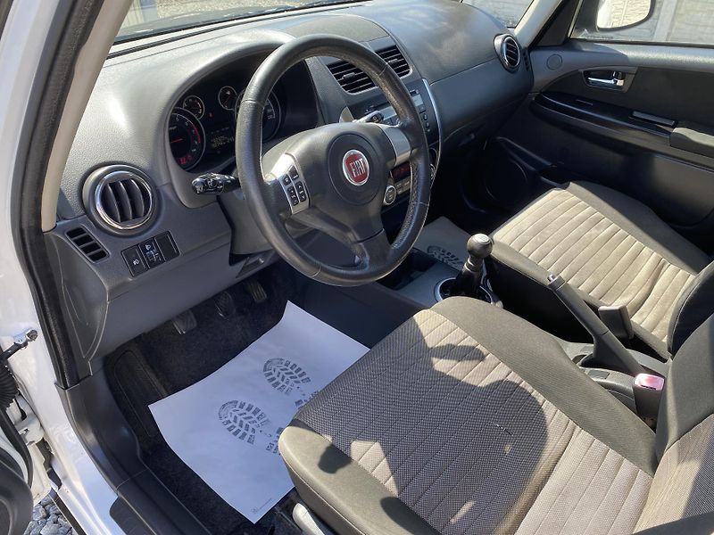 Fiat Sedici 1.6i 16v 120PS CITY STK PĚKNÝ! - fotka 94 z 154