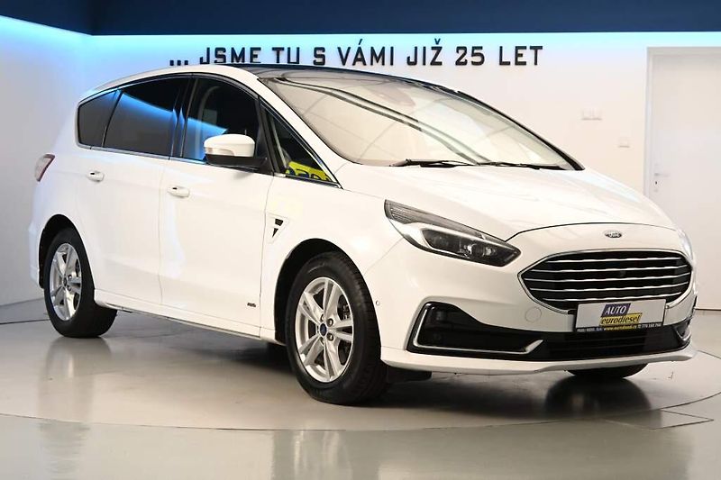 Ford S-MAX (2020) 2.0 4x4 140 KW LED ACC SONY Ta - fotka 4 z 45