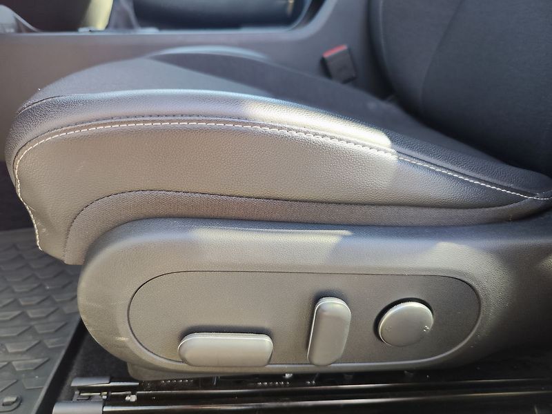 Hyundai Kona 1.6 T-GDi/145kW Style - fotka 35 z 37