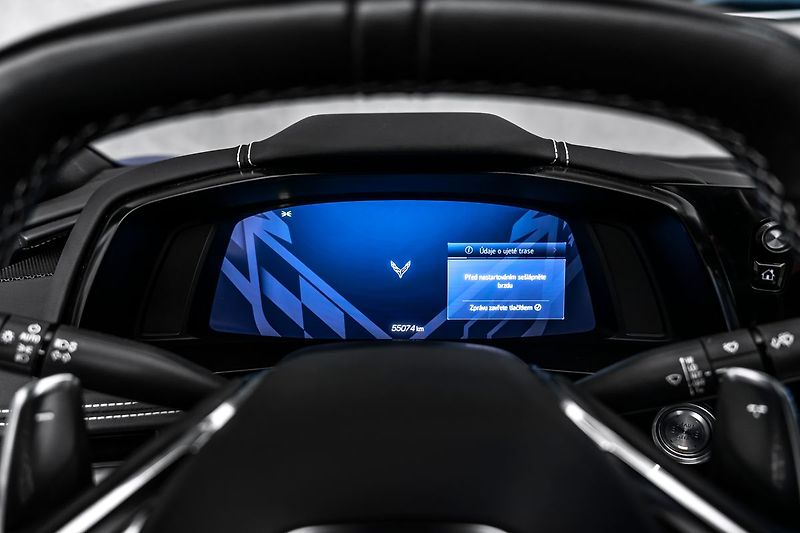 Chevrolet Corvette (2022) C8 Stingray - fotka 22 z 24