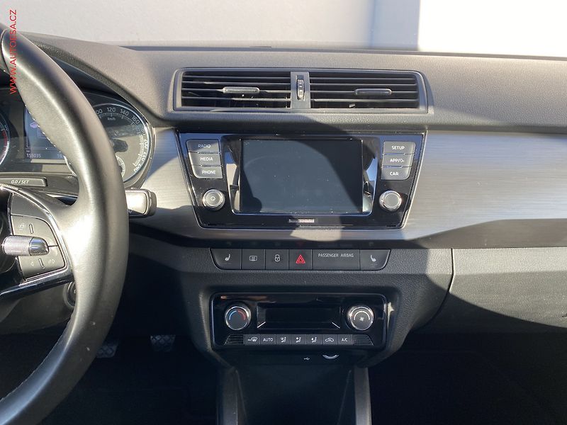 Škoda Fabia (2021) 1.0 TSi, ČR, Style, +kola - fotka 12 z 18