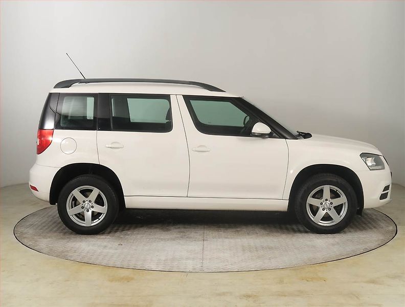 Škoda Yeti (2015) 2.0 TDI, 4X4 - fotka 6 z 15