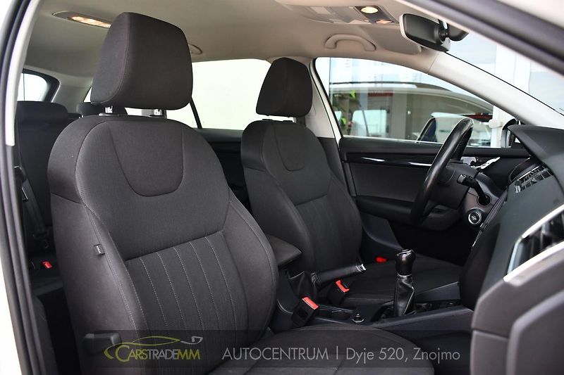 Škoda Octavia 1,6TDI STYLE ČR  - fotka 18 z 53
