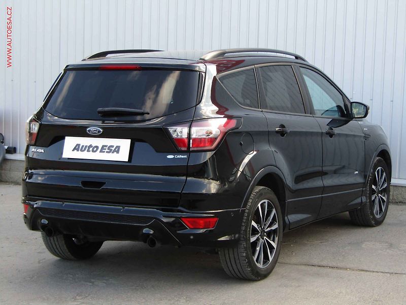 Ford Kuga (2017) 2.0 TDCi 4x4, 1.maj,ČR, AT - fotka 4 z 21