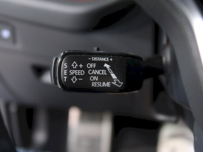 Škoda Octavia (2025) SPORTLINE 2.0TDI 110KW LED MAT - fotka 36 z 43