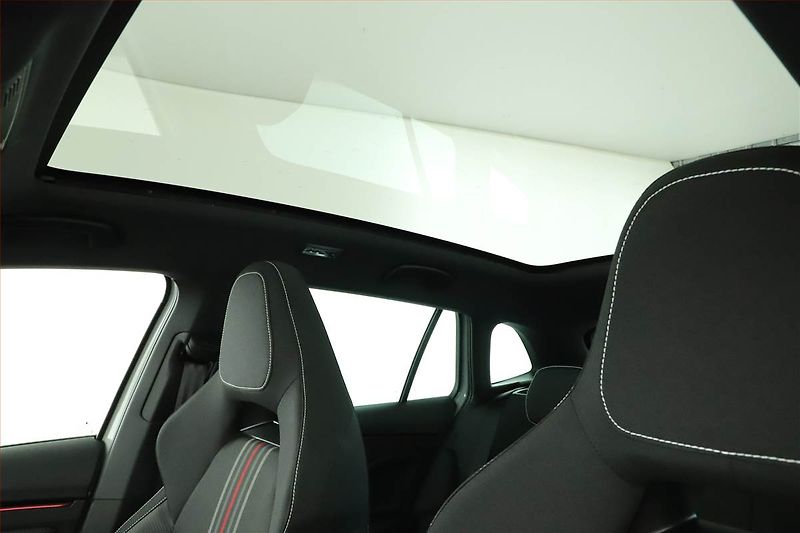 Škoda Scala (2025) 1.0 TSI, Monte Carlo - fotka 12 z 17