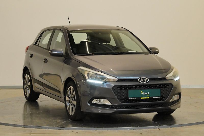 Hyundai i20 - fotka 2 z 6