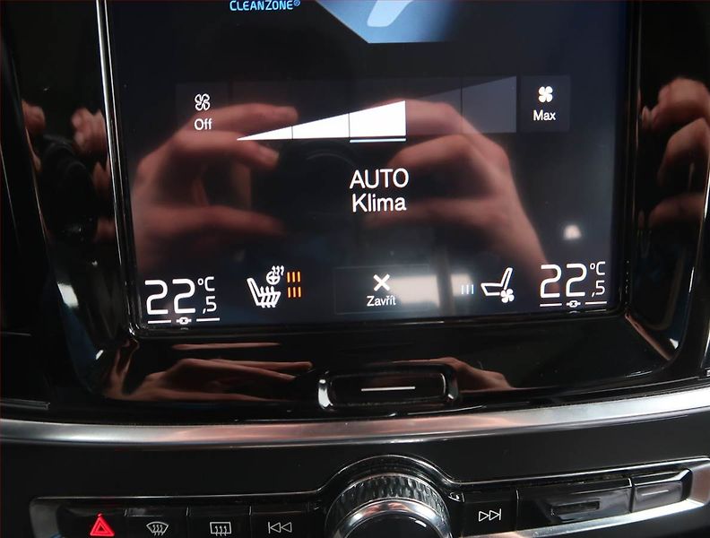 Volvo V90 (2019) Cross Country - fotka 25 z 29