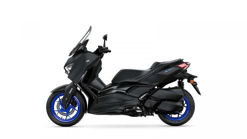 Yamaha X-Max 300 (2025) MODEL 2025 Skladem - fotka 4 z 11