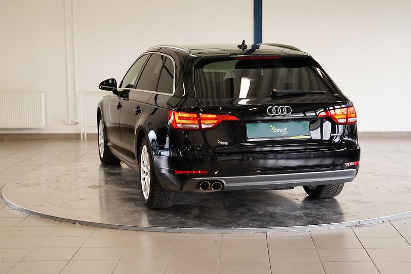 Audi A4 - fotka 7 z 28
