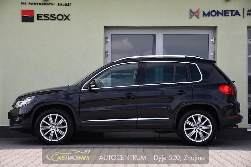 Volkswagen Tiguan 2.0TDi 103kW PANO TAŽNÉ - fotka 3 z 54
