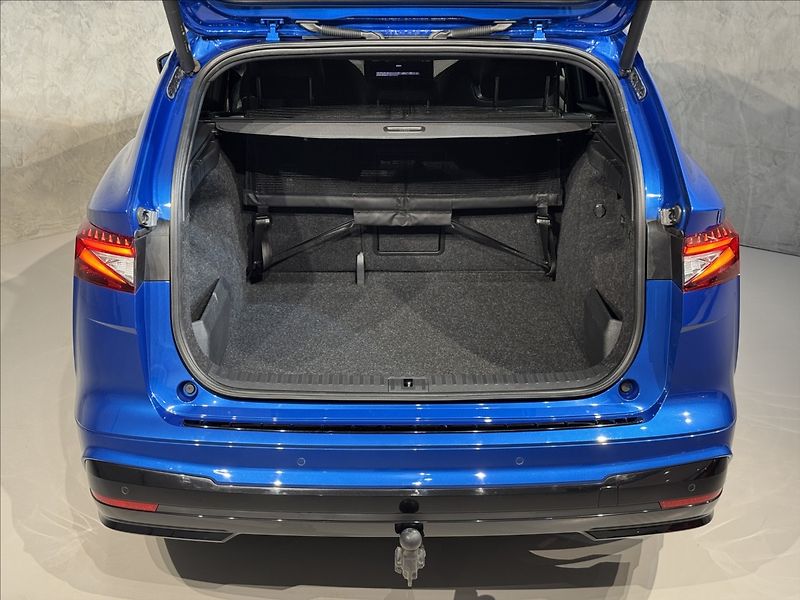 Škoda Enyaq 80x 4x4 Sportline LED Tepelko - fotka 14 z 50