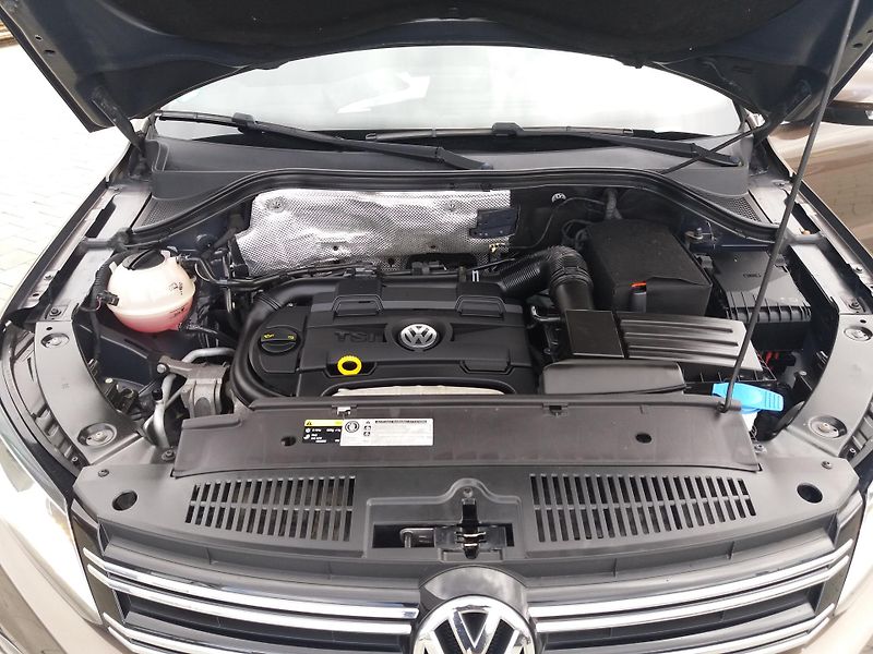 Volkswagen Tiguan 1.4TSi,118kW,Sport-Style,TAŽNY - fotka 24 z 29