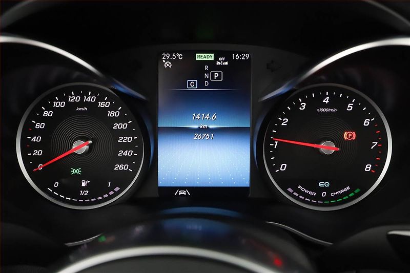 Mercedes-Benz Třídy C (2023) C 200 - fotka 8 z 27