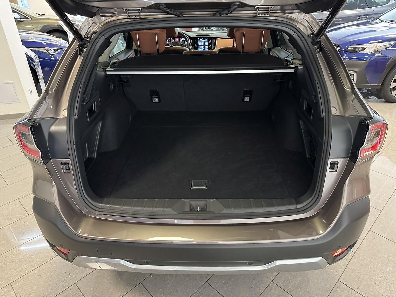 Subaru Outback (2025) 2.5i-T Touring Lineartronic - fotka 18 z 22