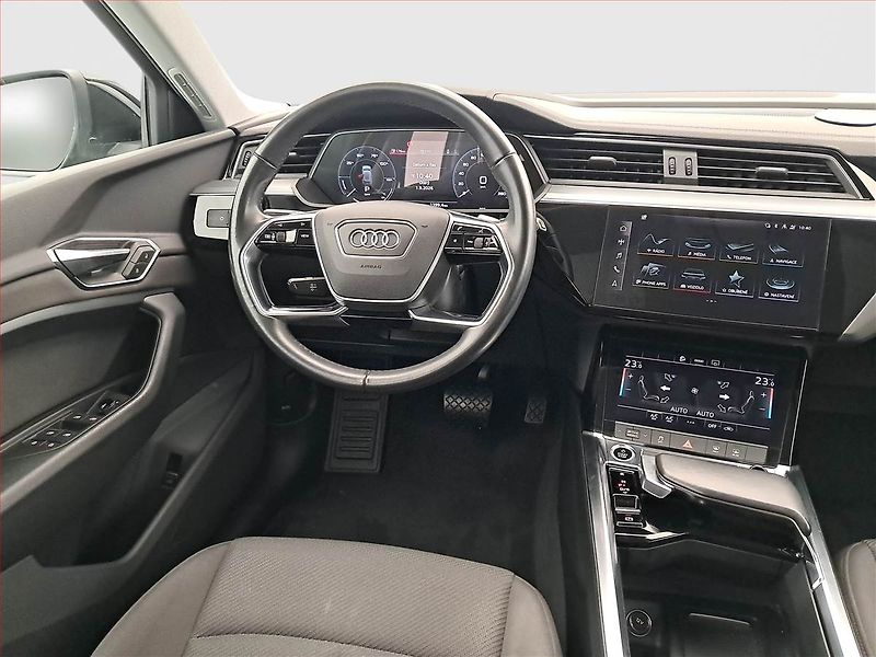 Audi e-tron (2020) 50 quattro - fotka 7 z 20