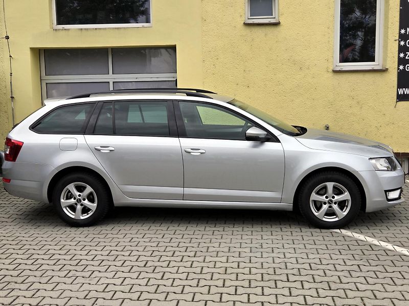 Škoda Octavia 1,2TSi DSG SERV.ŠKODA - fotka 5 z 47