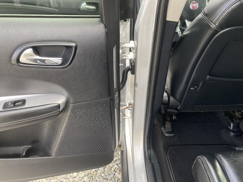 Fiat Freemont 2.0MJET 140PS 7MÍST KŮŽE MAN!! - fotka 106 z 166