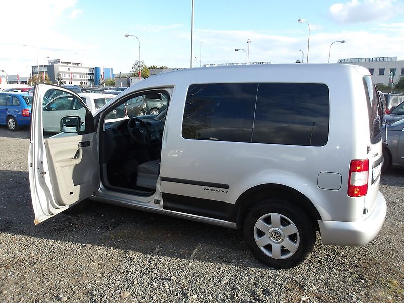 Volkswagen Caddy 1,4i ČR 5 MÍST NOVÉ BRZDY ! - fotka 14 z 26