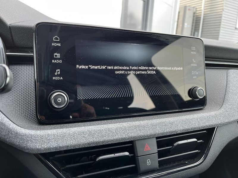 Škoda Scala 1.0TSi 85kW Selection - fotka 17 z 21