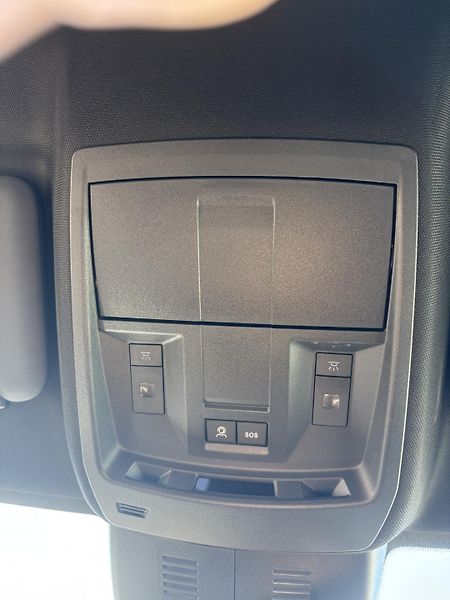Peugeot 5008 (2026) ALLURE Hybrid 145 e-DCS6 - fotka 22 z 25