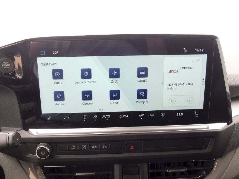 Volkswagen Caravelle (2026) Style DR 2,0 TDI 125kW 8AUT 4M - fotka 12 z 32