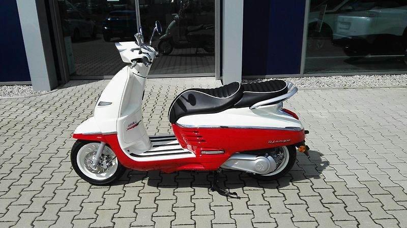 Peugeot Django 125 (2026) - fotka 2 z 11
