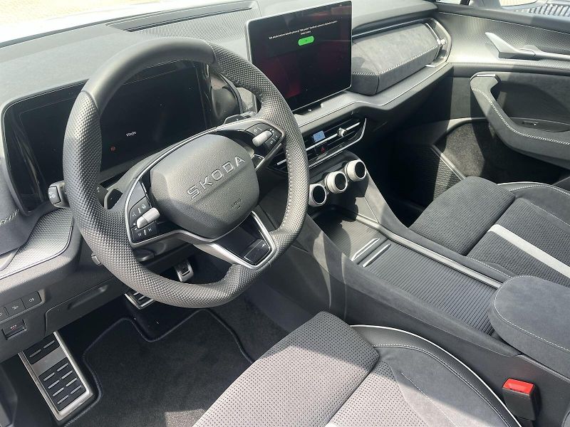 Škoda Kodiaq (2026) 2,0 TDI 142 KW 4x4 DSG Sportli - fotka 9 z 31